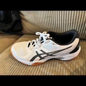 ASICS court shoes size 9.5 womens